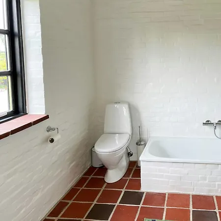 Family-friendly Oustrupgard With History Σπίτι διακοπών