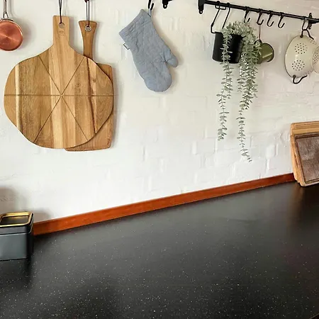 Family-friendly Oustrupgard With History Vakantiehuis Egtved